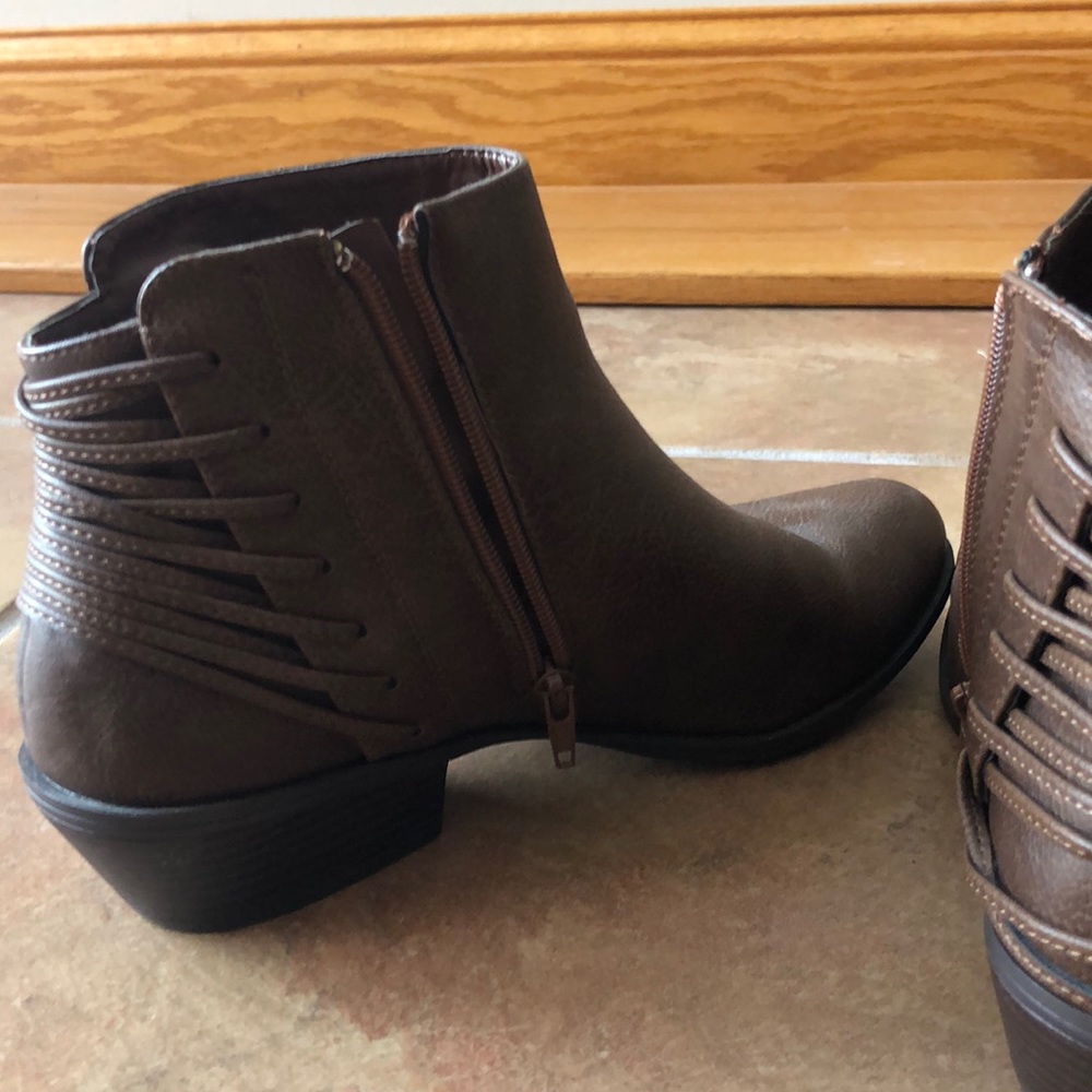 Booties - Picture 5 of 5